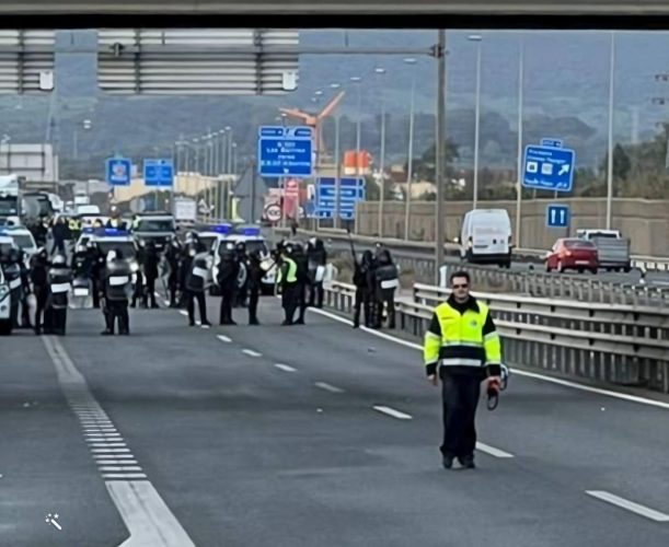 4c942c59-8bcd-4e2b-b071-27c30e66eb1b