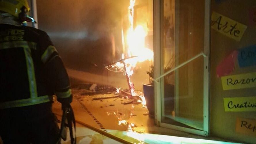 6082-Vandalos-provocan-IES-Mediterraneo-Garrucha-1664843917-153687304-667x375